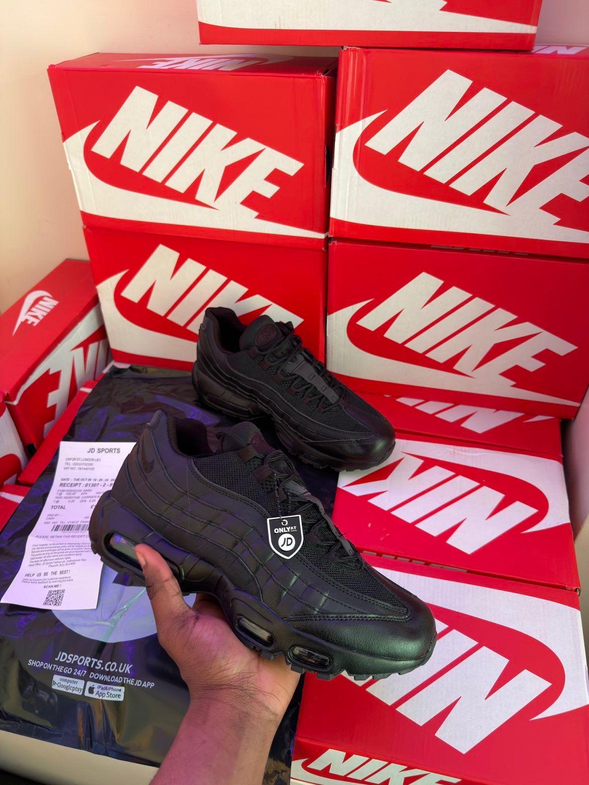 Triple black Air max 95s